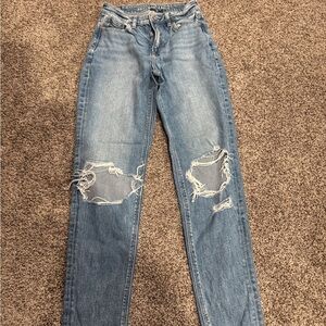 American Eagle Outfitters Light Blue Distressed Boyfriend Jeans